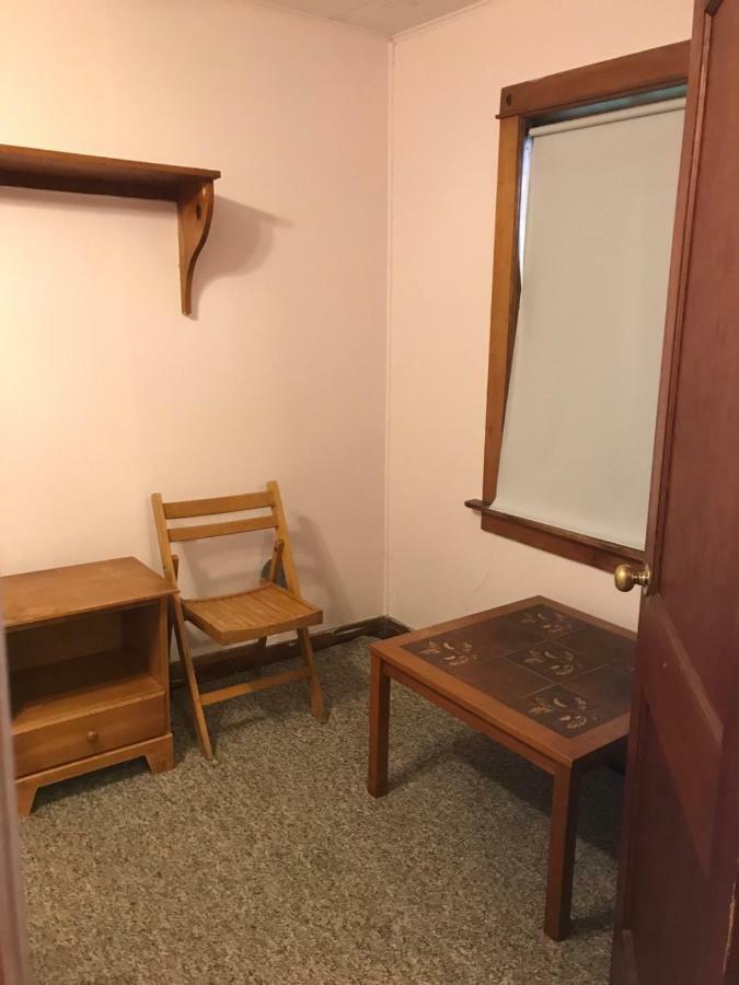 Katahdin Cabins Hotel Millinocket Bagian luar foto